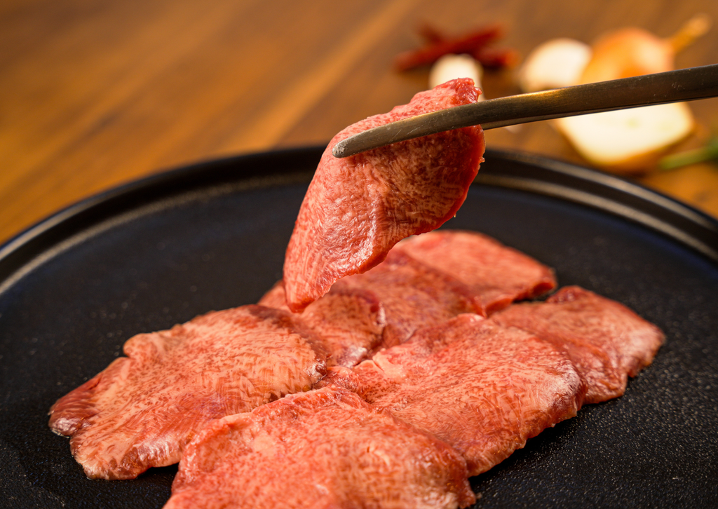 【迷ったらこれ】〆まで満喫おうち焼肉フルコースセット（秘伝タレ付き／4〜5人前）